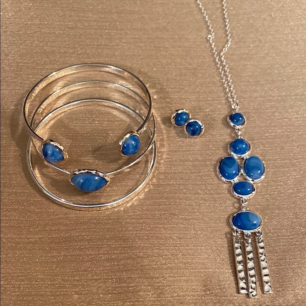 Avon Silver Necklace Bracelet and Earring SET with Blue Stones NEW Serenity Blue